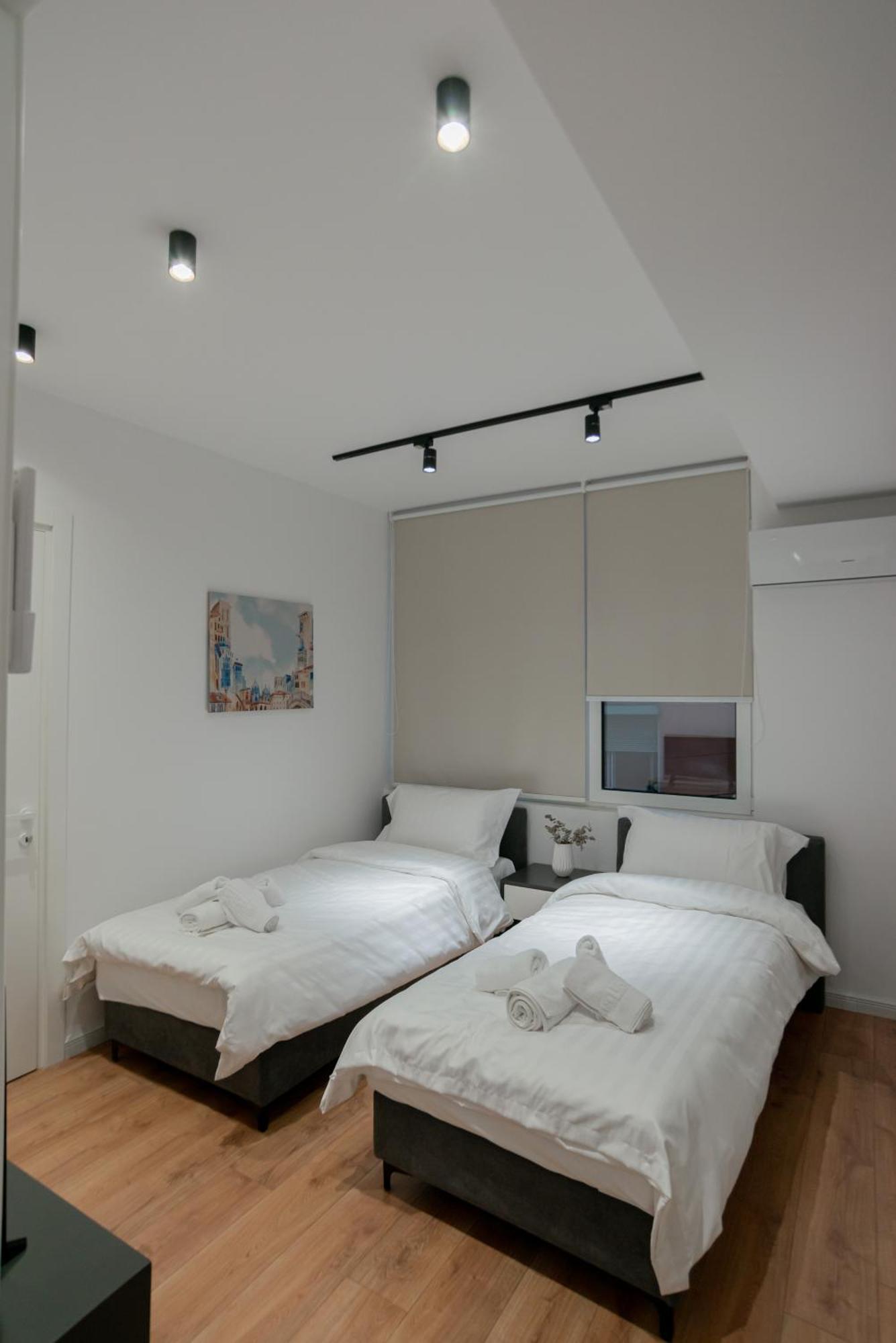 La Gioia Apartment ティラナ エクステリア 写真