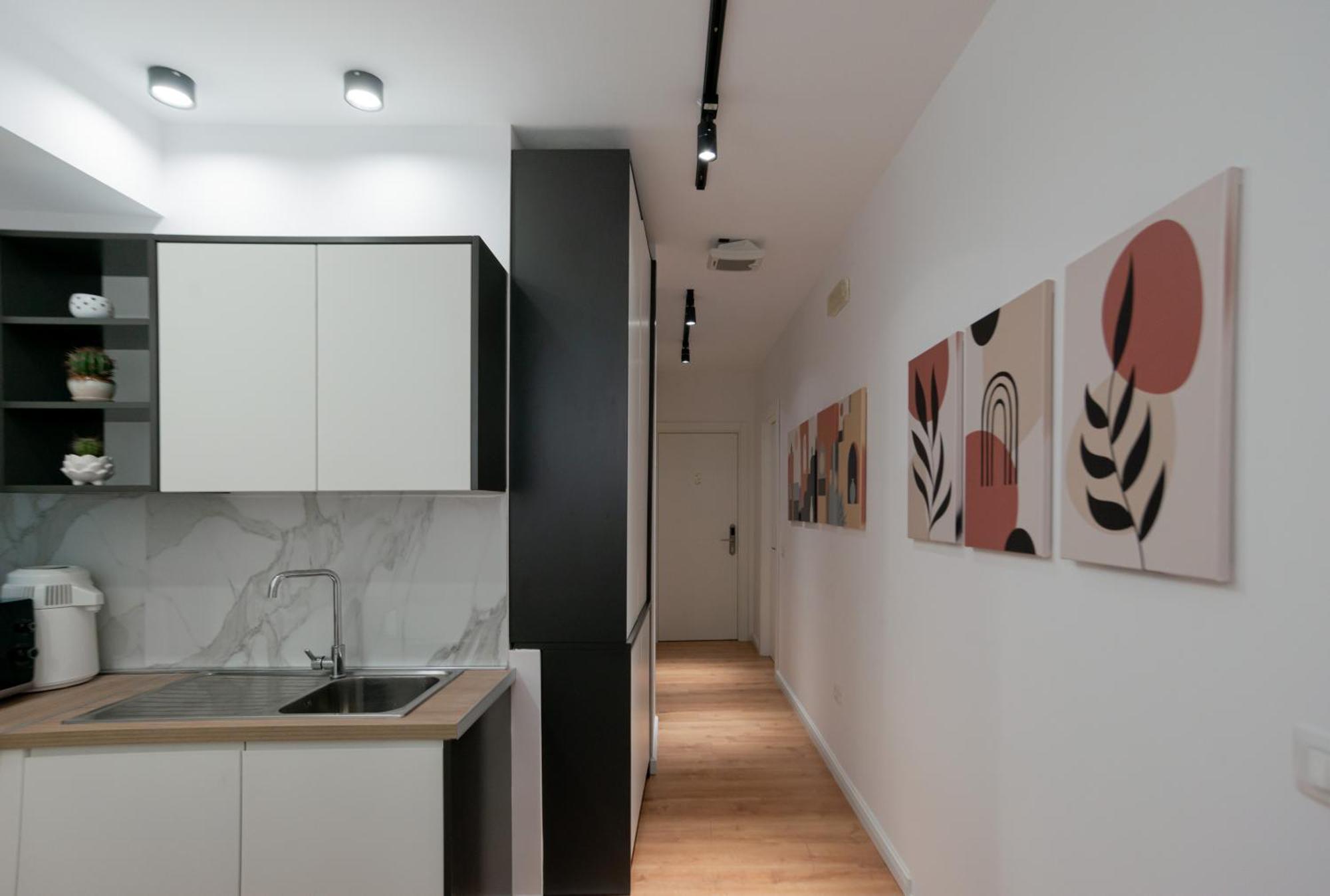 La Gioia Apartment ティラナ エクステリア 写真