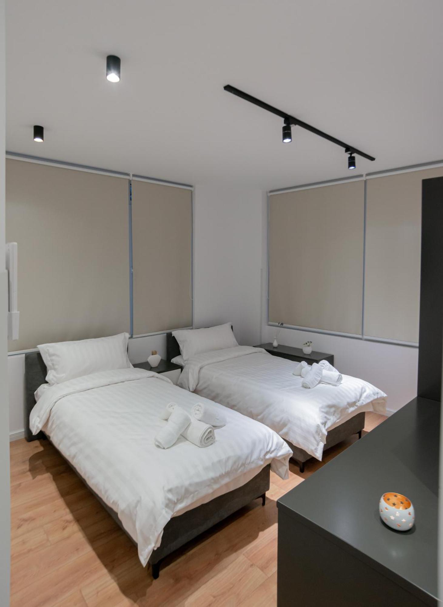La Gioia Apartment ティラナ エクステリア 写真