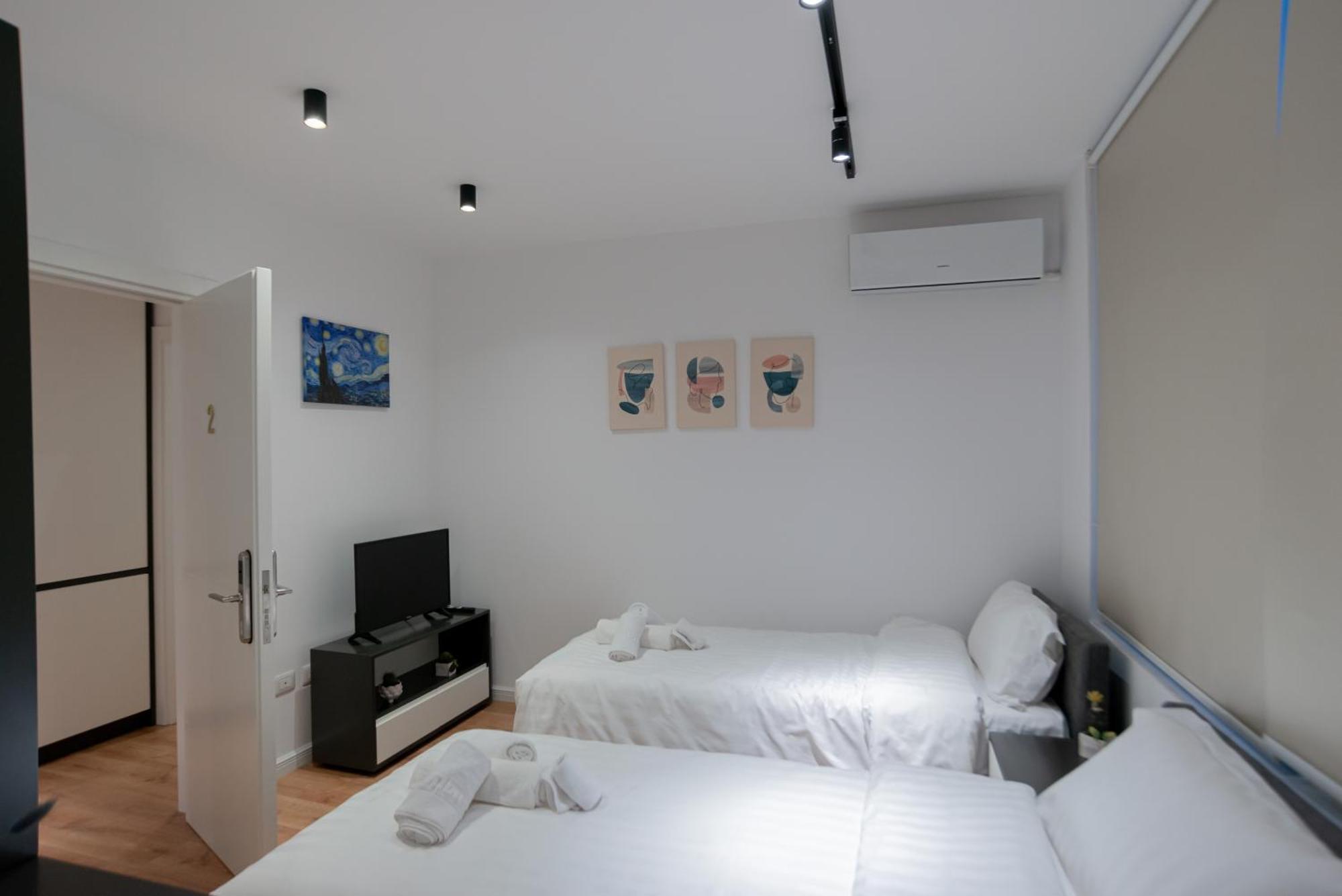 La Gioia Apartment ティラナ エクステリア 写真